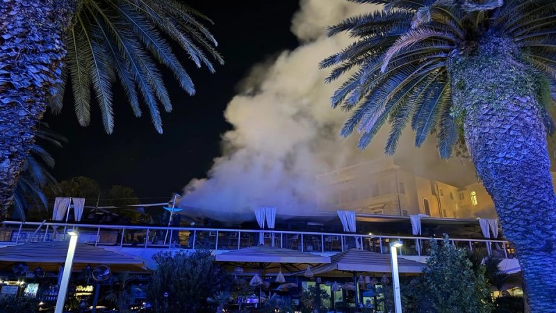 FOTO/VIDEO Planula kuhinja u restoranu, centar Splita u dimu
