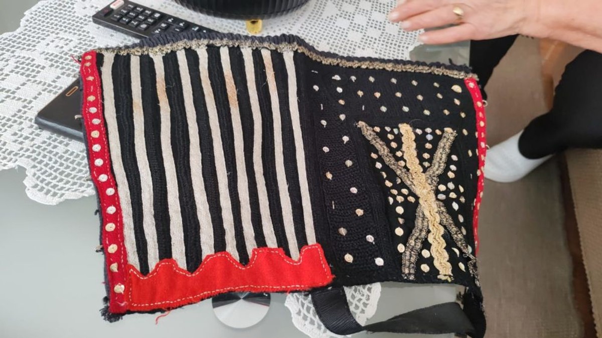 FOTOGALERIJA Bake čuvaju tradiciju izrade nošnji - ponos vrličkog kraja u svakoj niti