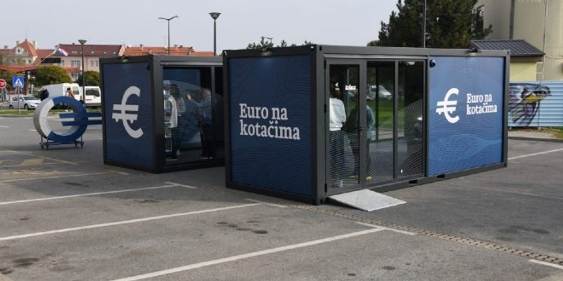 Putujuća izložba 'Euro na kotačima' stiže u Makarsku