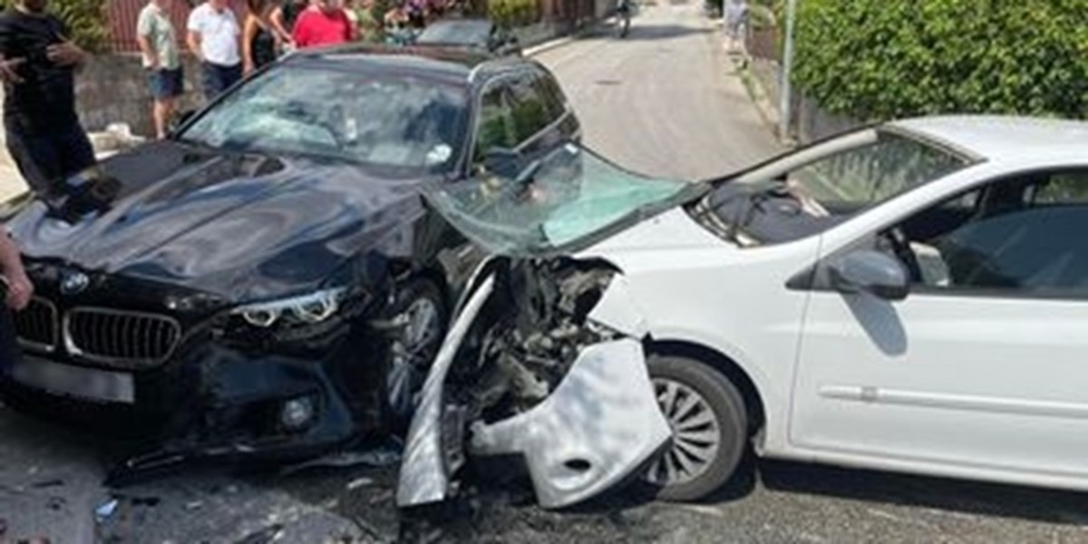 PROMETNA NESREĆA U SOLINU Sudarila se dva automobila