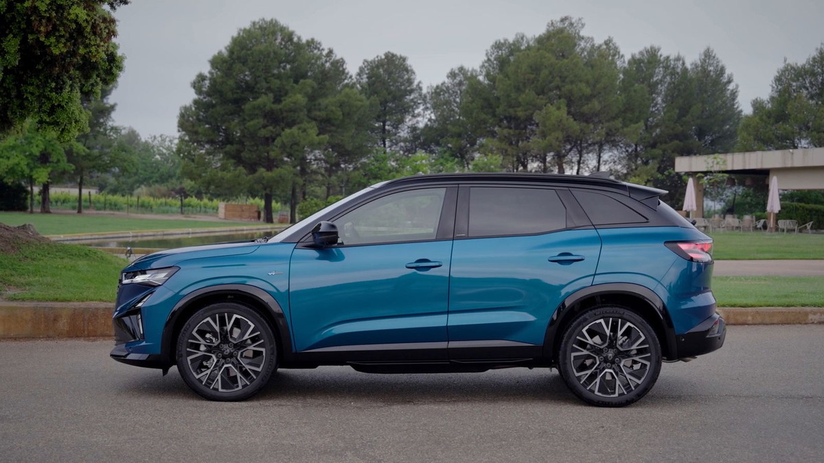 [TEST AUTA] Renault Austral E-Tech Hybrid - najbolji obiteljski SUV?