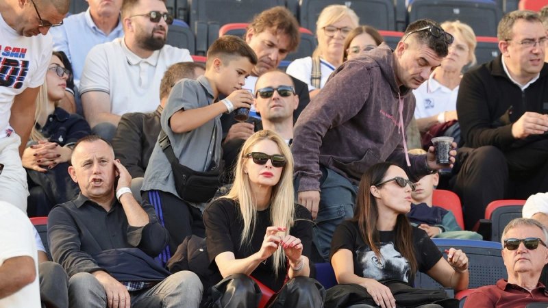 FOTOGALERIJA Pogledajte kako je na Poljudu