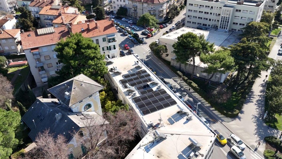 Kako se hoteli bore s visokim troškovima: Jesu li solarni paneli rješenje?