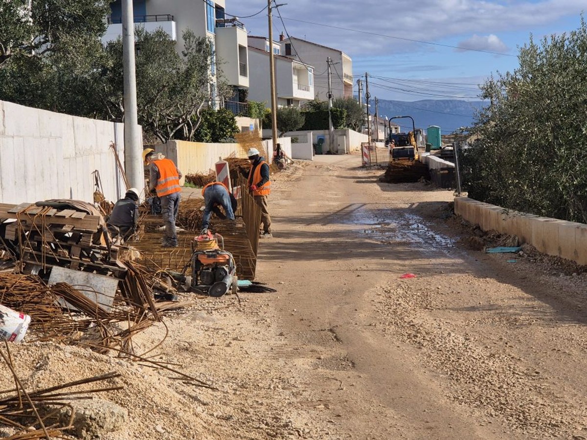 Obilazak gradilišta | foto: Grad Trogir