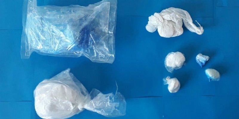 PADAJU DILERI PO SPLITU Jučer uhićeni muškarci s gotovo 1,5 kilogram speeda