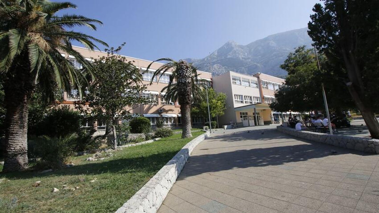 Makarska osigurala prihvat stradalnika požara