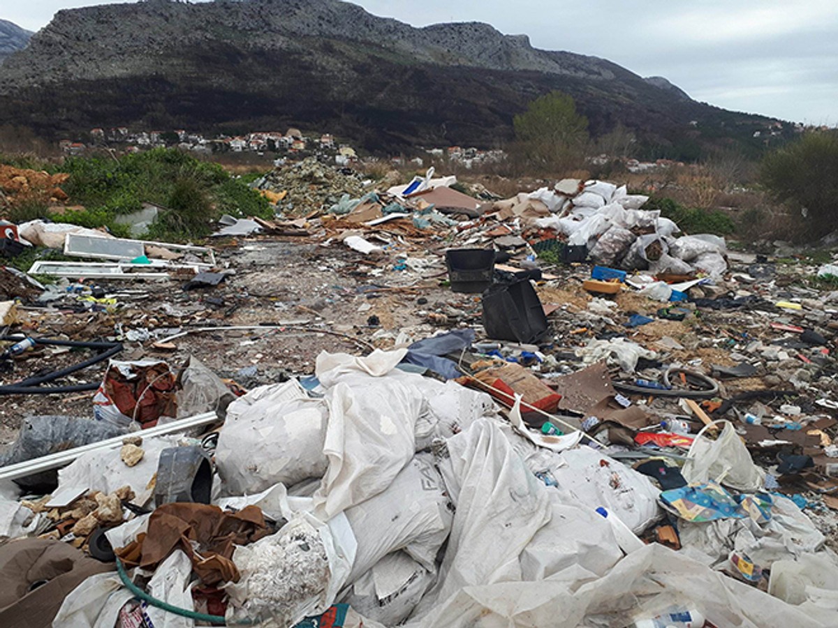 SRAMOTA SPLITA: Deponiji rastu u Kopilici i na TTTS-u