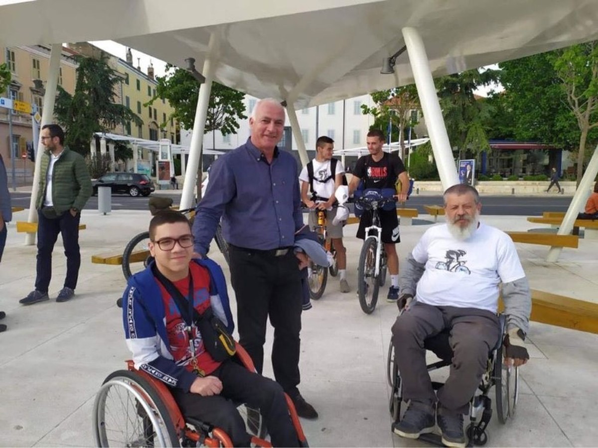 Humanitarna biciklistička utrka