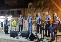 Klapa Srdela donosi klapsku večer na Trg Tina Ujevića u Makarskoj