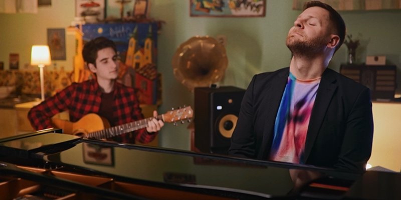 PRAVE BOJE Zvjezdan Ružić i Frano Živković izveli hit Cyndi Lauper