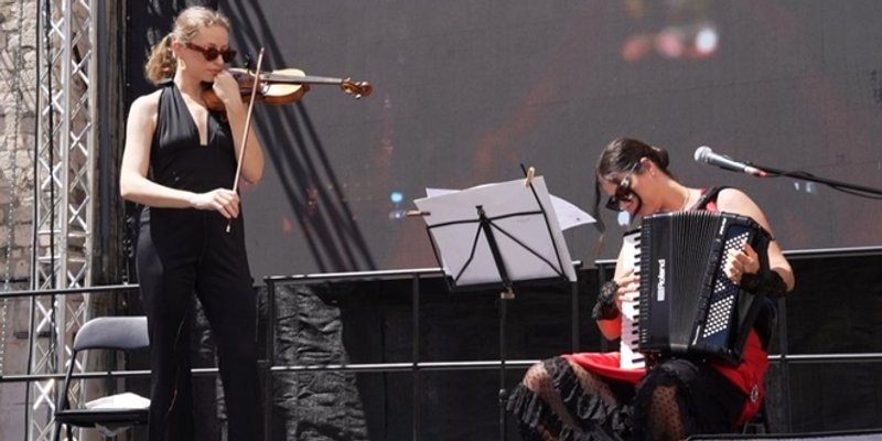 FOTOGALERIJA 'Duo brutal' oduševio okupljene na Pjaci