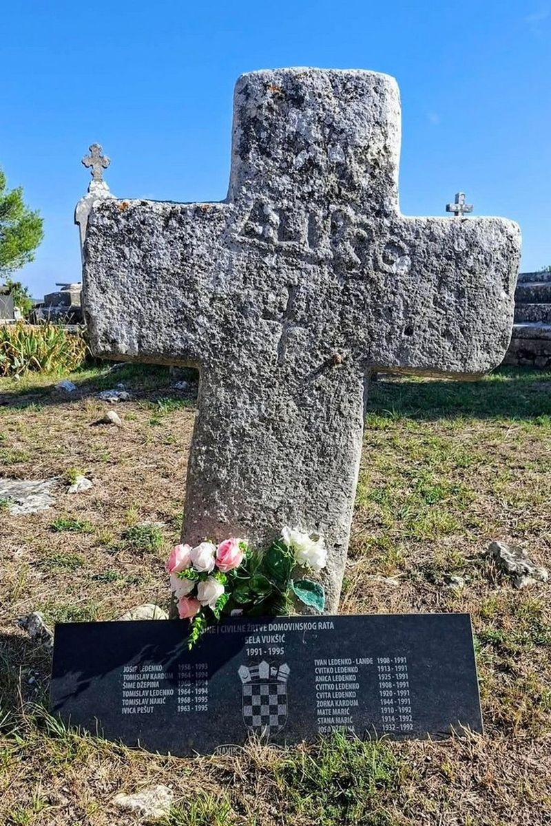 FOTOGALERIJA Obilježena 35. obljetnica progonstva žitelja Vukšića i odana počast žrtvama Domovinskog rata