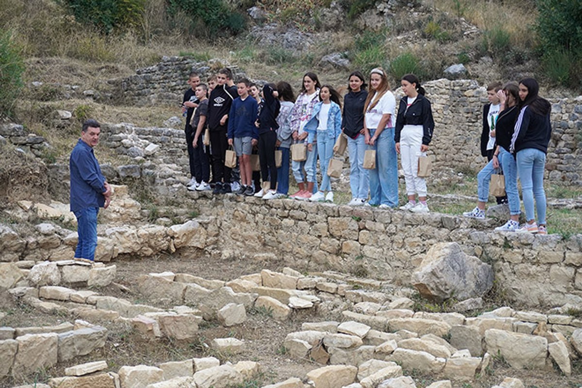 Projekt HeritageREVIVED: Solinski sedmaši na Rižinicama, uz Ilijin potok učili o kulturi i povijesti