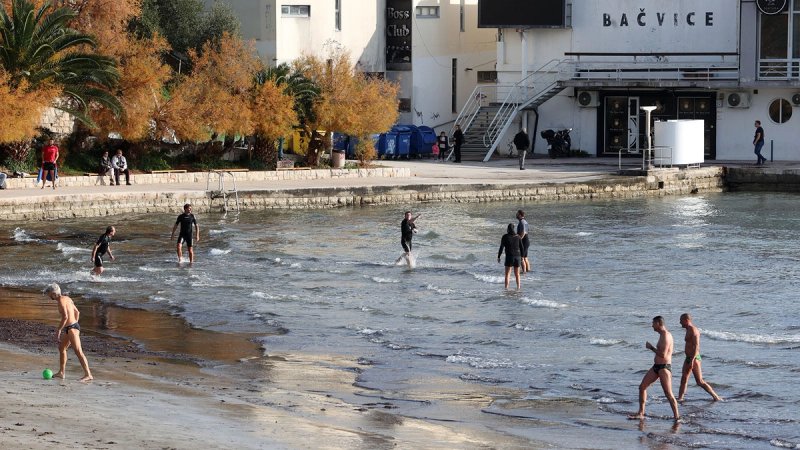 Jesen na kalendaru, ljeto u termometru: Temperature opet idu do 27 stupnjeva