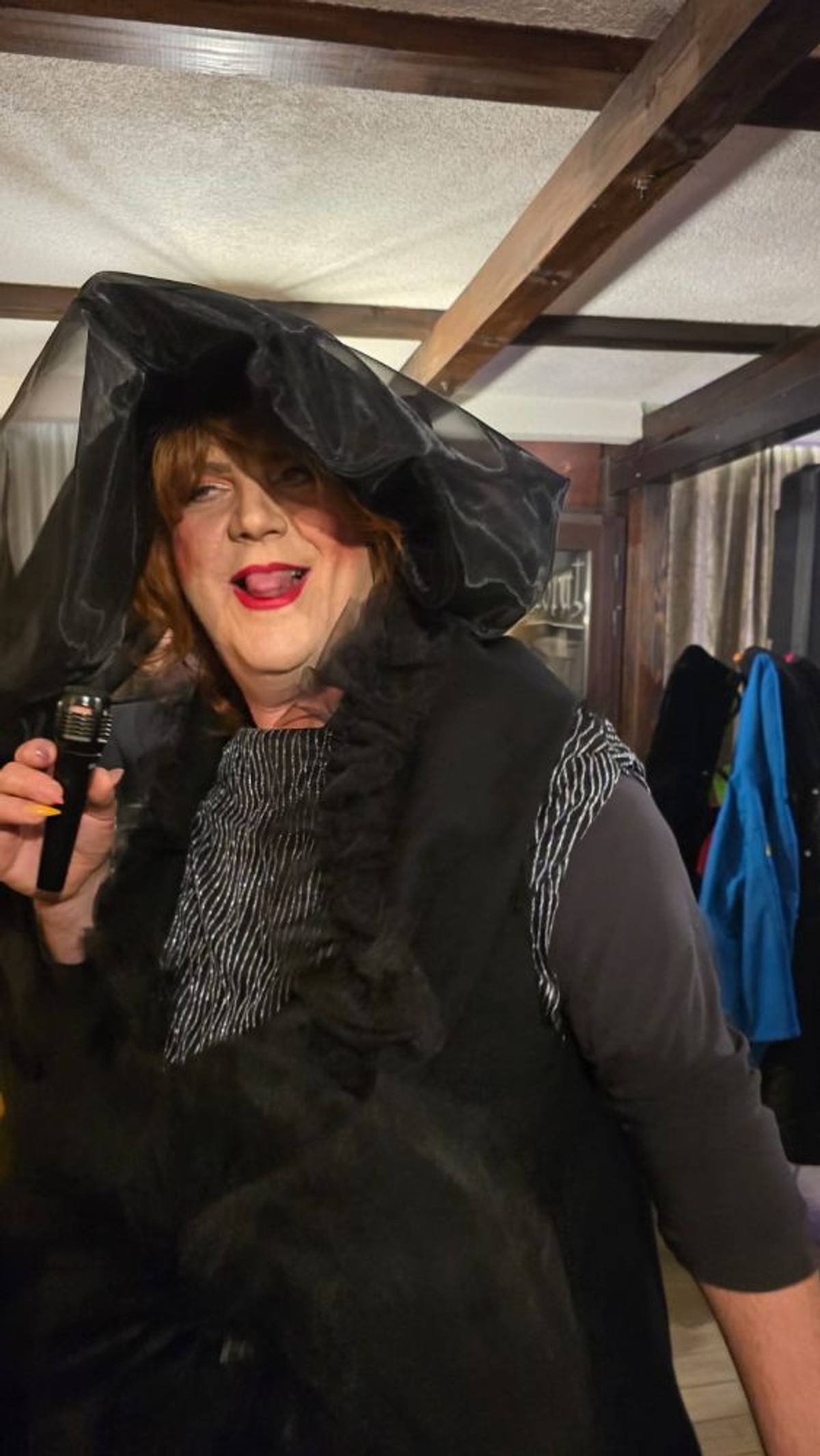 Kaštelanske maškare preuzele ključeve grada