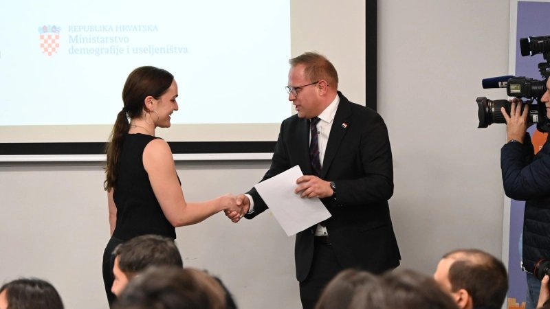 Rekordan broj potomaka iseljenika uči hrvatski u Zagrebu, trenutačno 147 stipendista