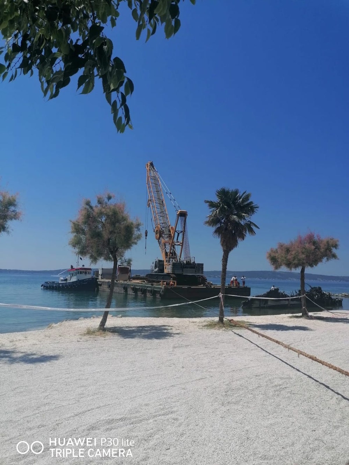 Uklanjanje olupina u Kaštelima