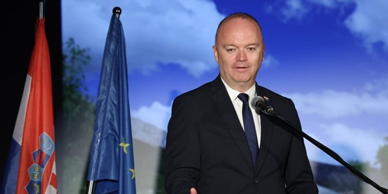 MINISTAR ŠIPIĆ U SOLINU: Sve naše prihvatite kao svoje, a ne da nam mucate po dućanima