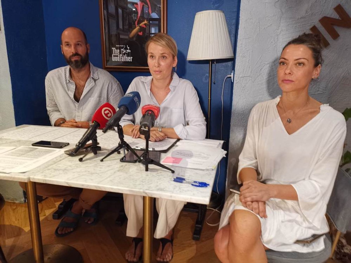 ALFIREVIĆI SE OBRATILI JAVNOSTI: 'Ivošević zloupotrebljava položaj i ovlasti. Rekao je da će od naših objekata napraviti javni WC'