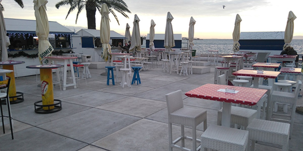 Zadnji dan Božićnog sajma: Dio ugostitelja već zatvorio kućice