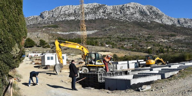 KAŠTELA KAO VELIKO GRADILIŠTE Radi se na desetak lokacija, provjerite kako teku radovi