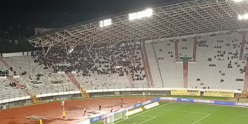 VIDEO: Sa Sjevera skandirali: 'Luka Modrić, g.... maleno'