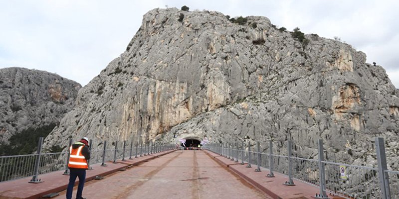 Most preko Cetine bez vjetrobrana, što će biti kada bura zapuše? 'Najveći promet preko Omiša imamo ljeti'