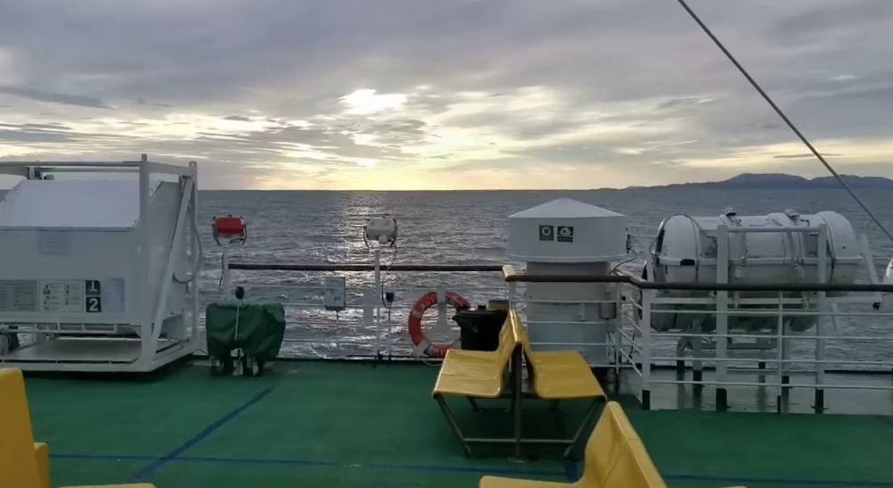 Dok se u zračnim lukama bilježi pad broja putnika, na brodovima, cestama i željeznicama raste