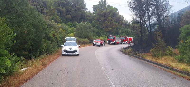 Za sat vremena na požarište između Blata i Smokvice ponovno dolaze kanaderi