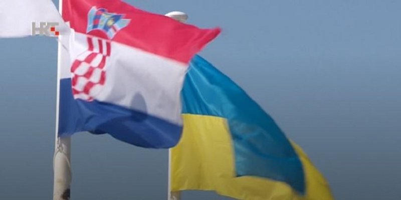 VIJORI SE UKRAJINSKA ZASTAVA Oko 60 izbjeglica na otoku Murteru