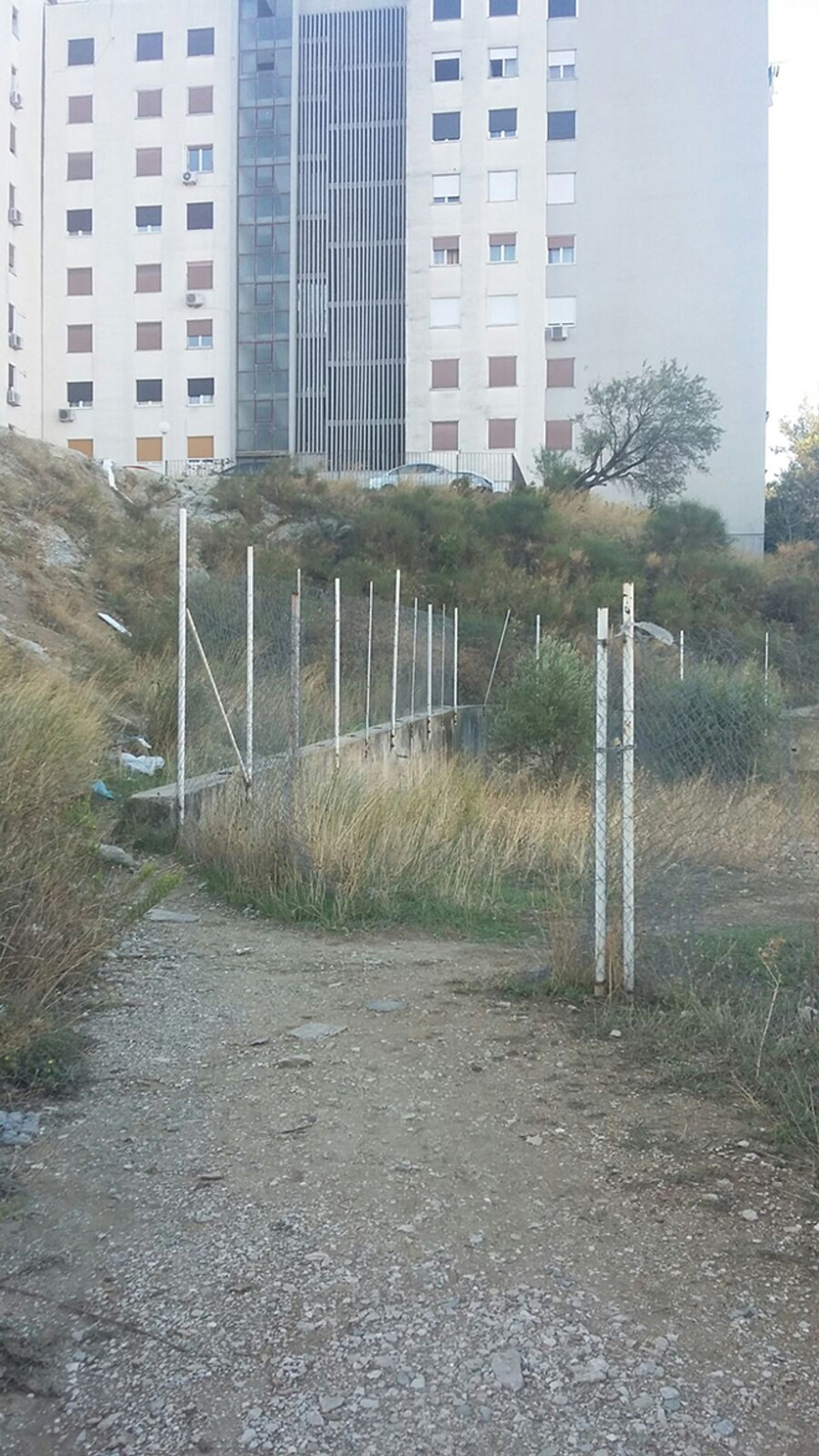 Gudić odgovorio Baldasaru: Gradonačelniče, je li Vas sram što djeca s Pujanki idu u školu kozjim putevima i rade tjelesni među automobilima?