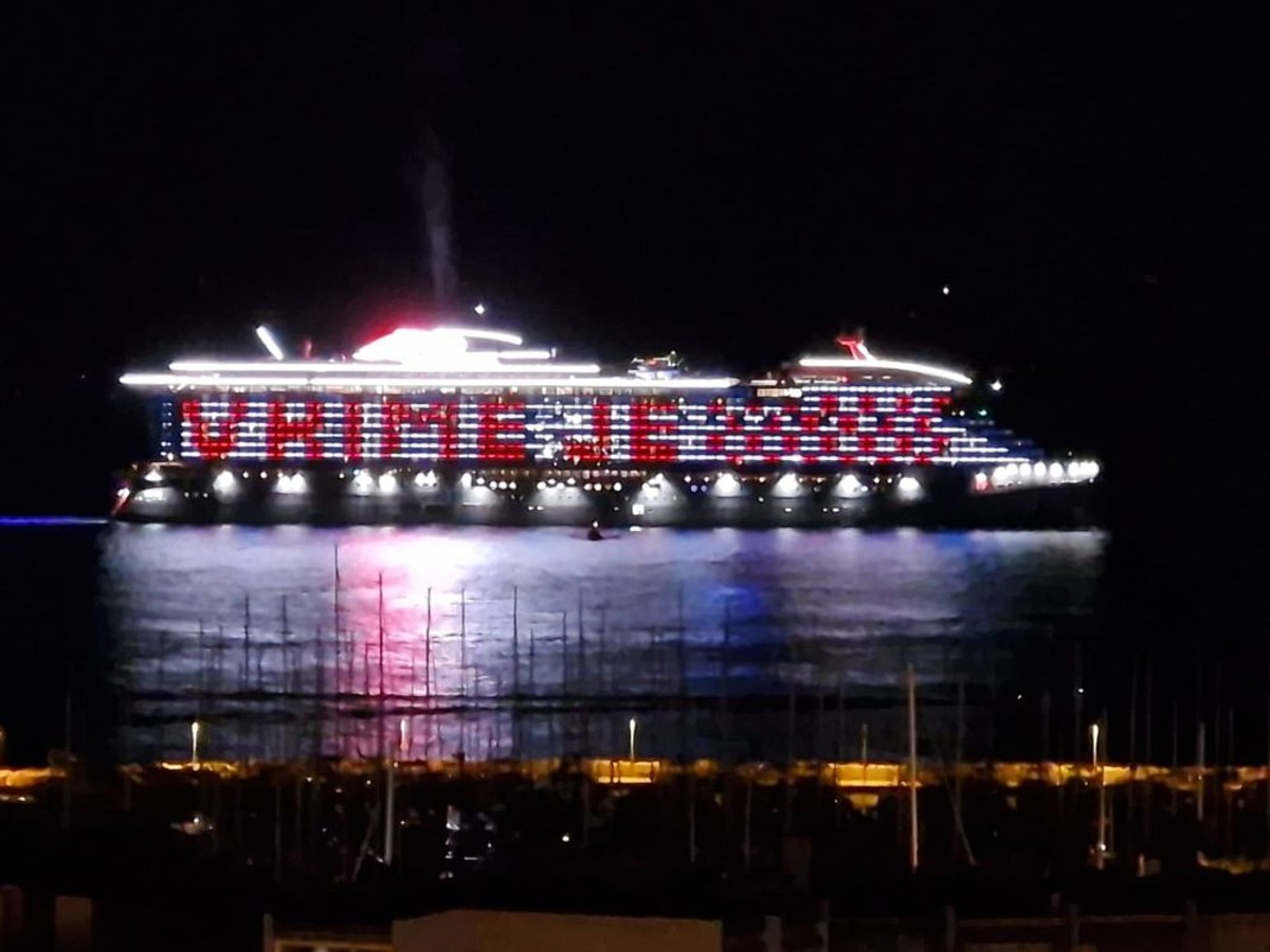 Poruka s kruzera | foto: čitatelji