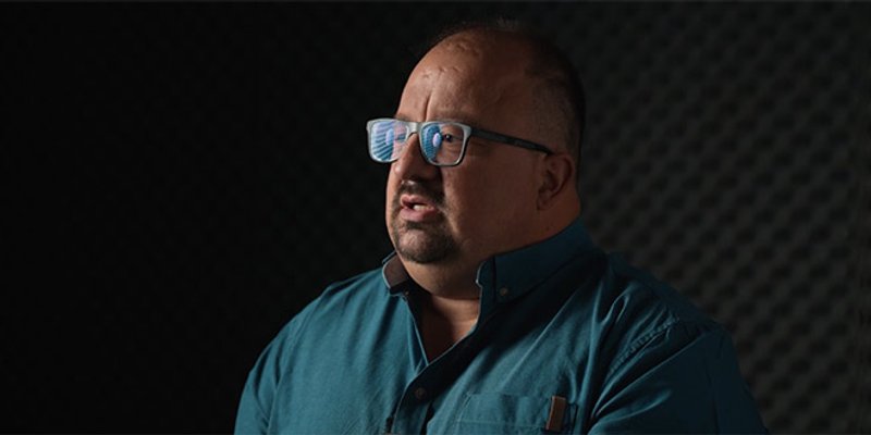 VIDEO Ne pojavljuje se u medijima, a pred našim kamerama je iznio glavni problem kvarta na čijem je čelu