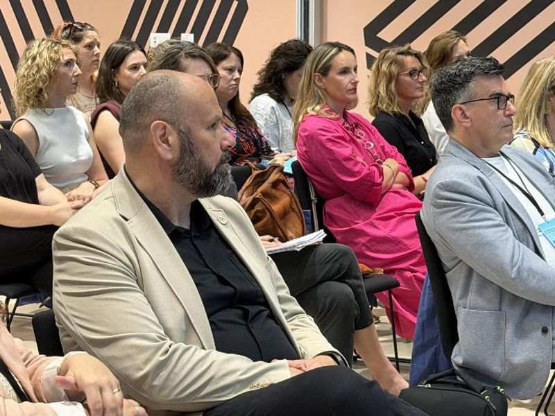 Pula okupila stručnjake za sigurnije djetinjstvo na internetu