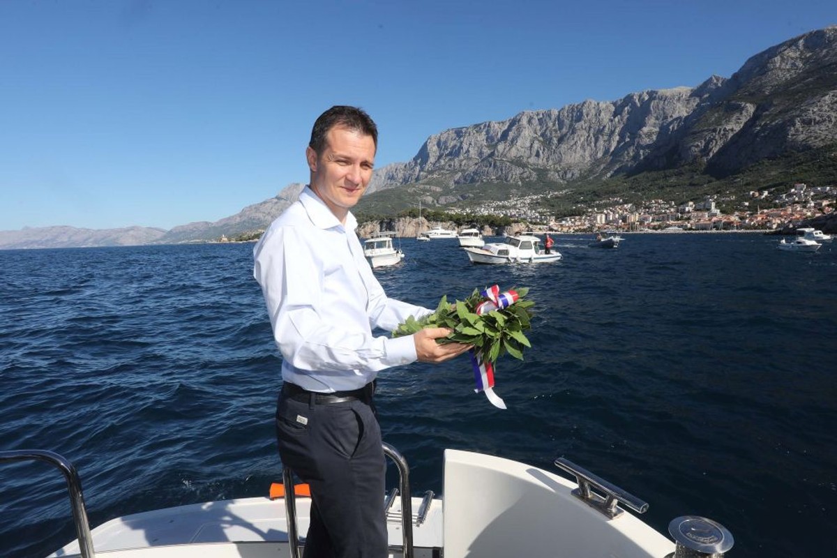 Dan HRM-a u Makarskoj