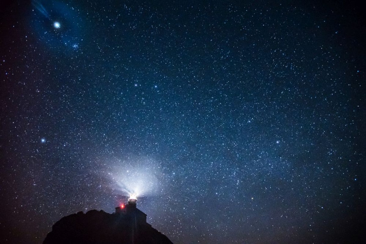 VELJKOVA FOTO-KRITIKA: Odlične svjetlosne fotografije za kraj godine!
