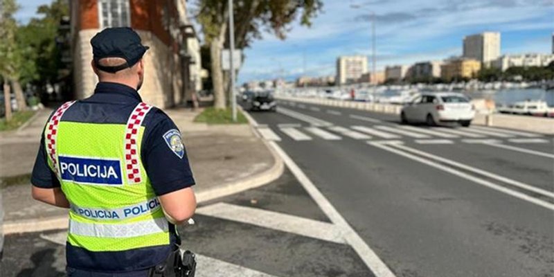 Vozio prije položenog vozačkog ispita i pod utjecajem alkohola