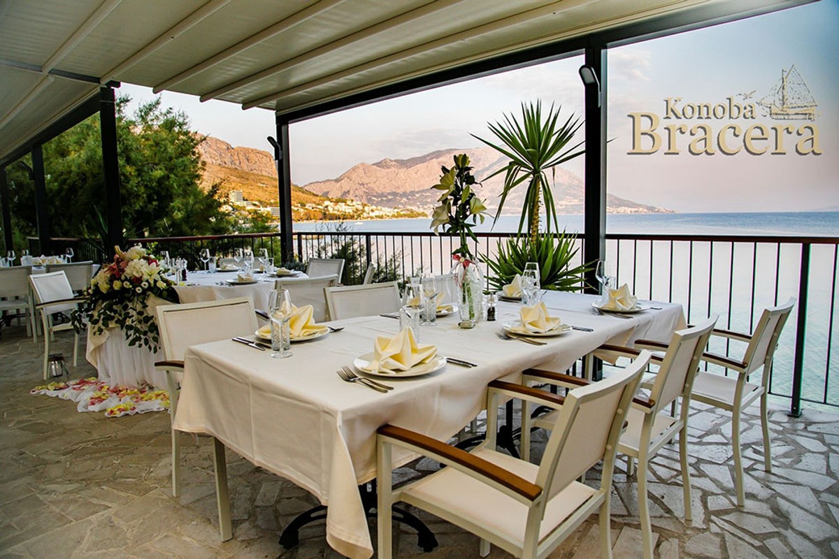 Vjenčanje u konobi Bracera