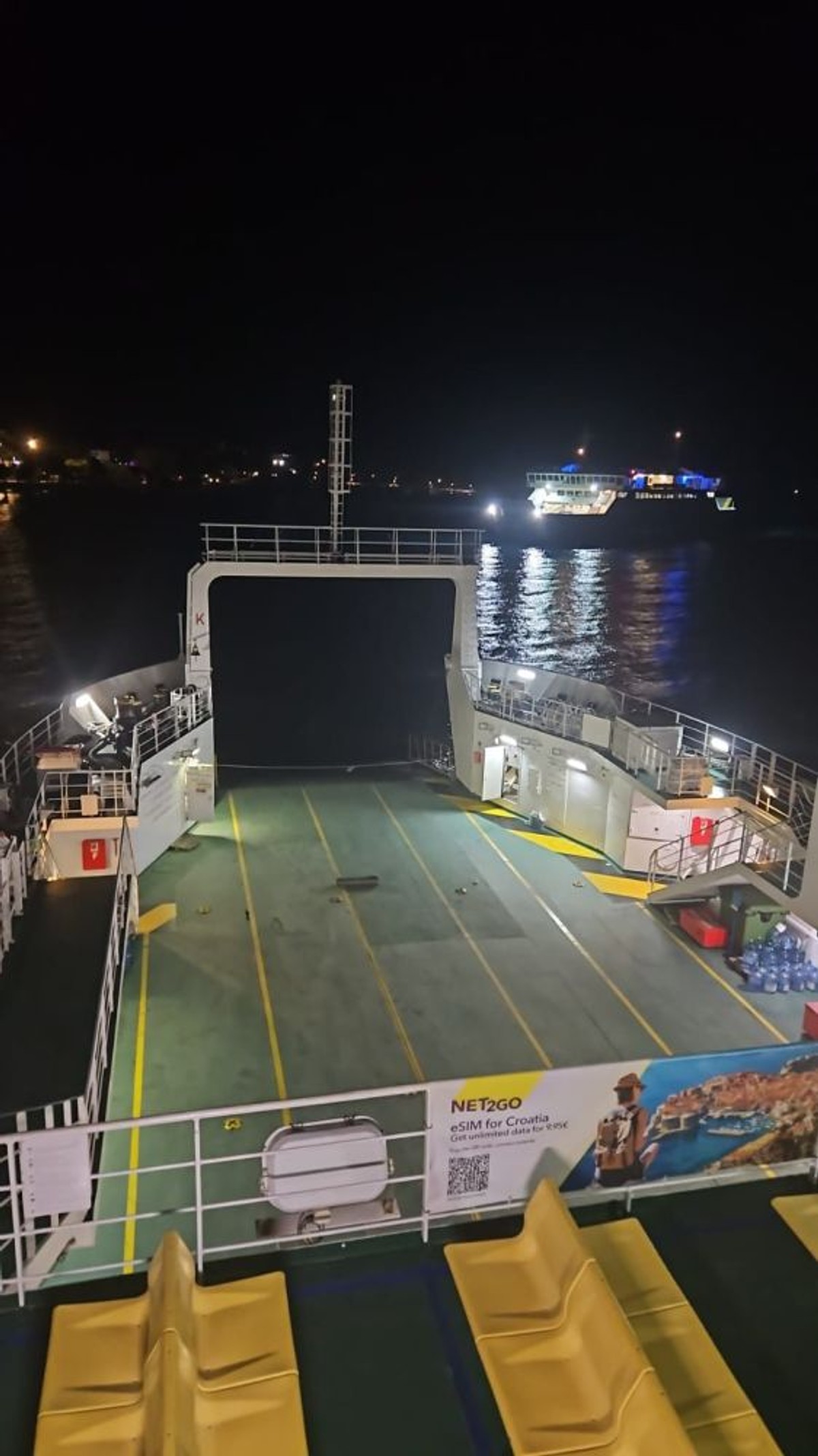 FOTO/VIDEO: NOVA NEZGODA Pala rampa Jadrolinijinog trajekta dok je prilazio Supetru