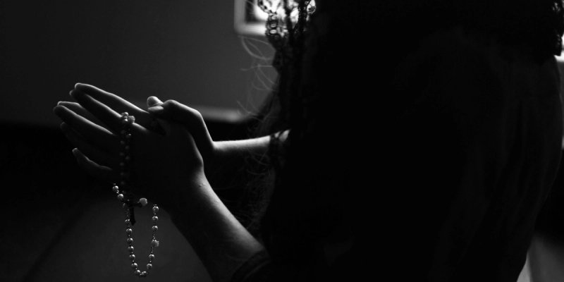 Župnik preko posrednika dolazio do maloljetnika i zlostavljao ih, objavljeni detalji