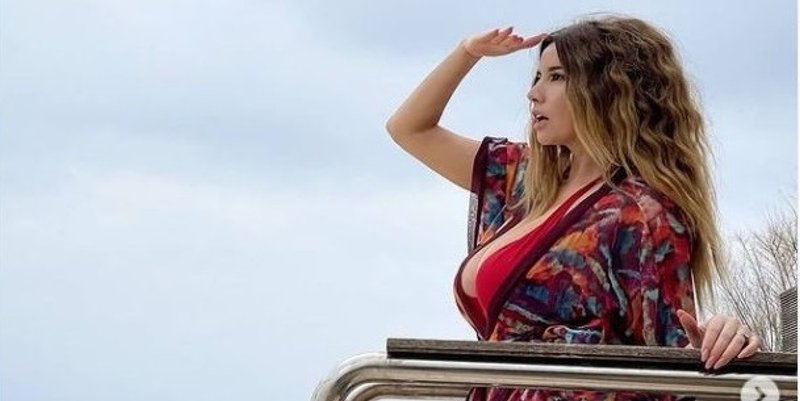 NIVES DIŽE CELZIJUSE: Pogledajte je u nevjerojatnom izdanju