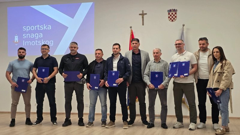 Gradonačelnik Kolovrat dodijelio ugovore sportskim klubovima