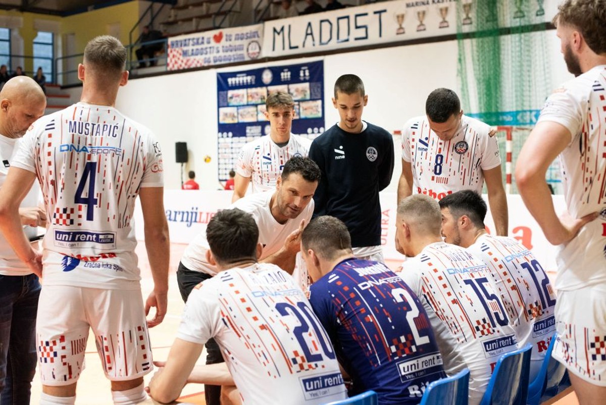 Kaštelanski odbojkaši gostuju u Brodu: 'Očekuje nas teška utakmica'