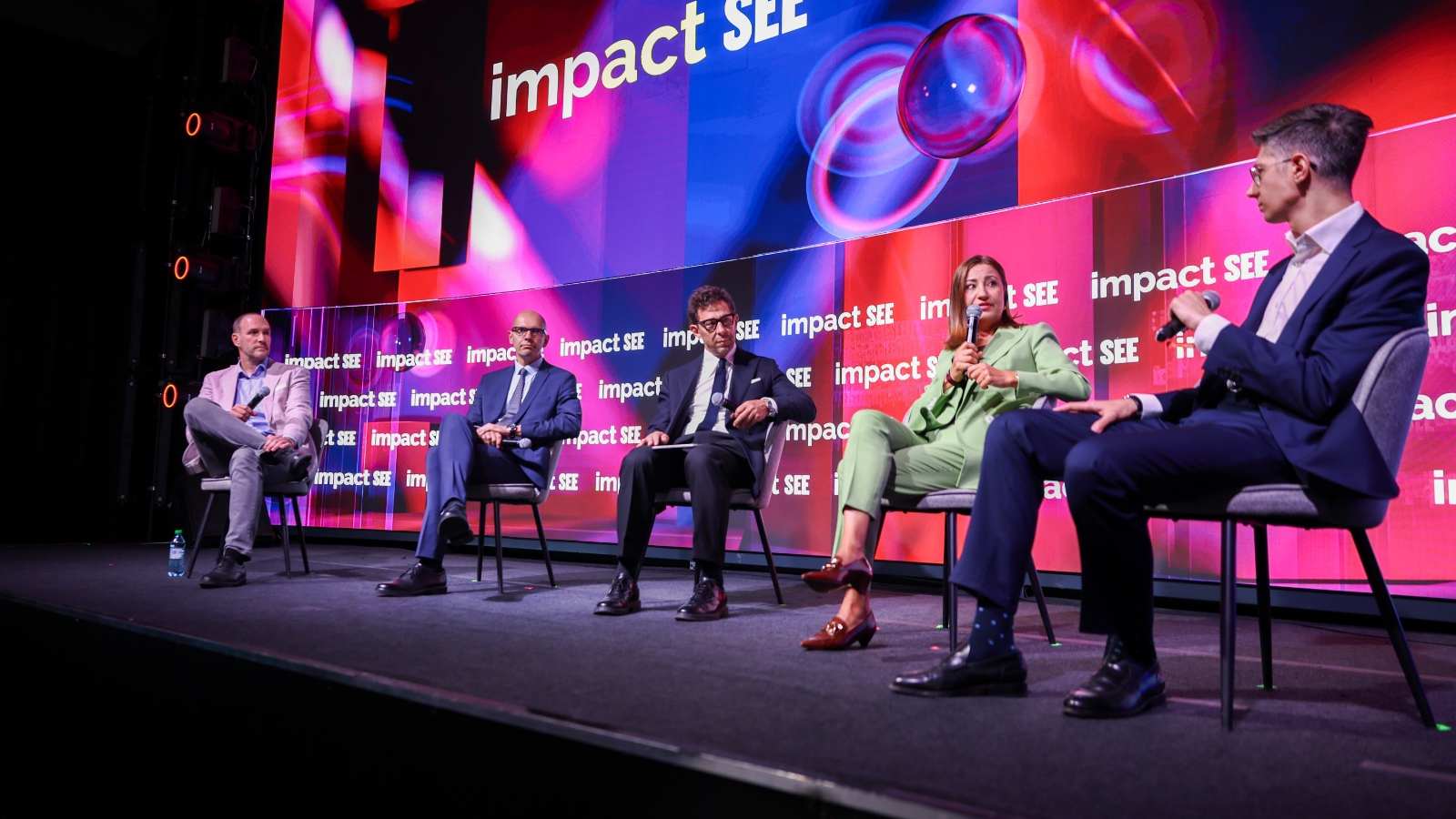 Od Hollywooda do gospodarstva u doba umjetne inteligencije: Dva dana konferencije Impact SEE’26 u Bukureštu
