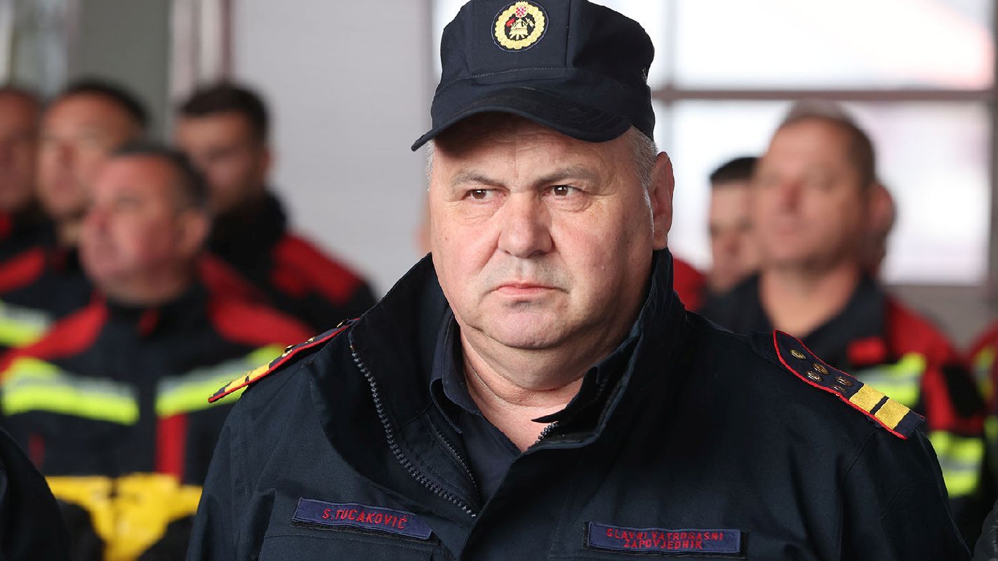 Noć je donijela dobre vijesti: Požari pod nadzorom, vatrogasci ostaju na terenu