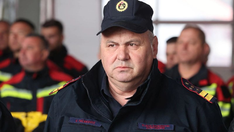 Noć je donijela dobre vijesti: Požari pod nadzorom, vatrogasci ostaju na terenu