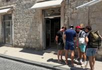 BRŽI OD PROPISA: U centru Splita otvoren još jedan liquor shop dok Grad priprema zabranu noćne prodaje alkohola
