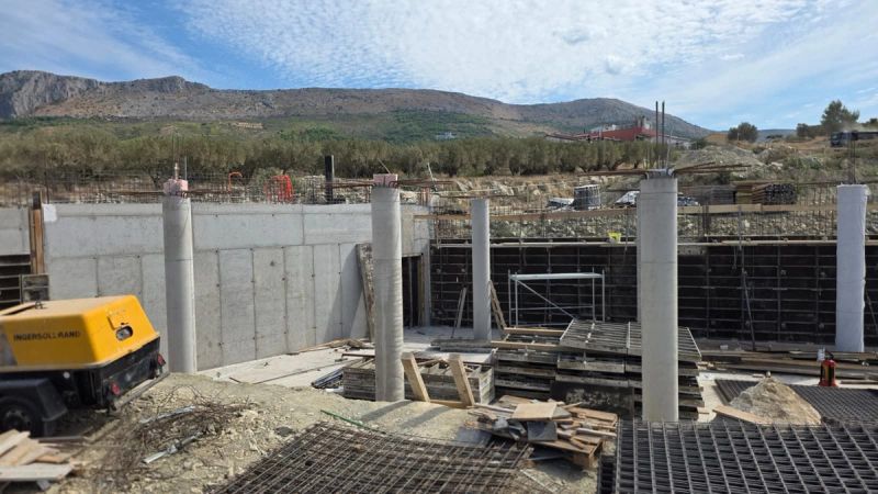 FOTOGALERIJA Nova škola u Podstrani raste iz temelja: Radovi na Miljevcu napreduju prema planu