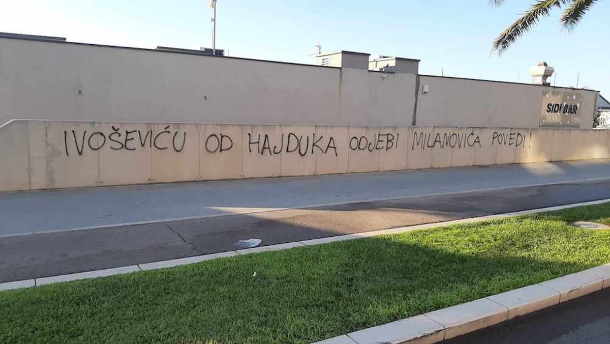 U Splitu osvanuli grafiti upućeni Milanoviću i Ivoševiću