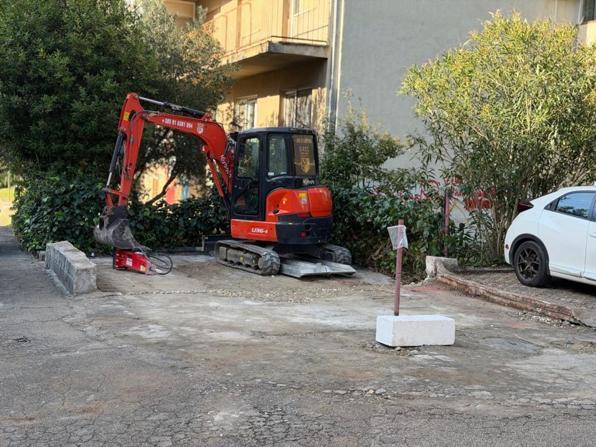 UKLONJENA 'CRVENA' Nema više jednog od najpoznatijih dućana na Skalicama